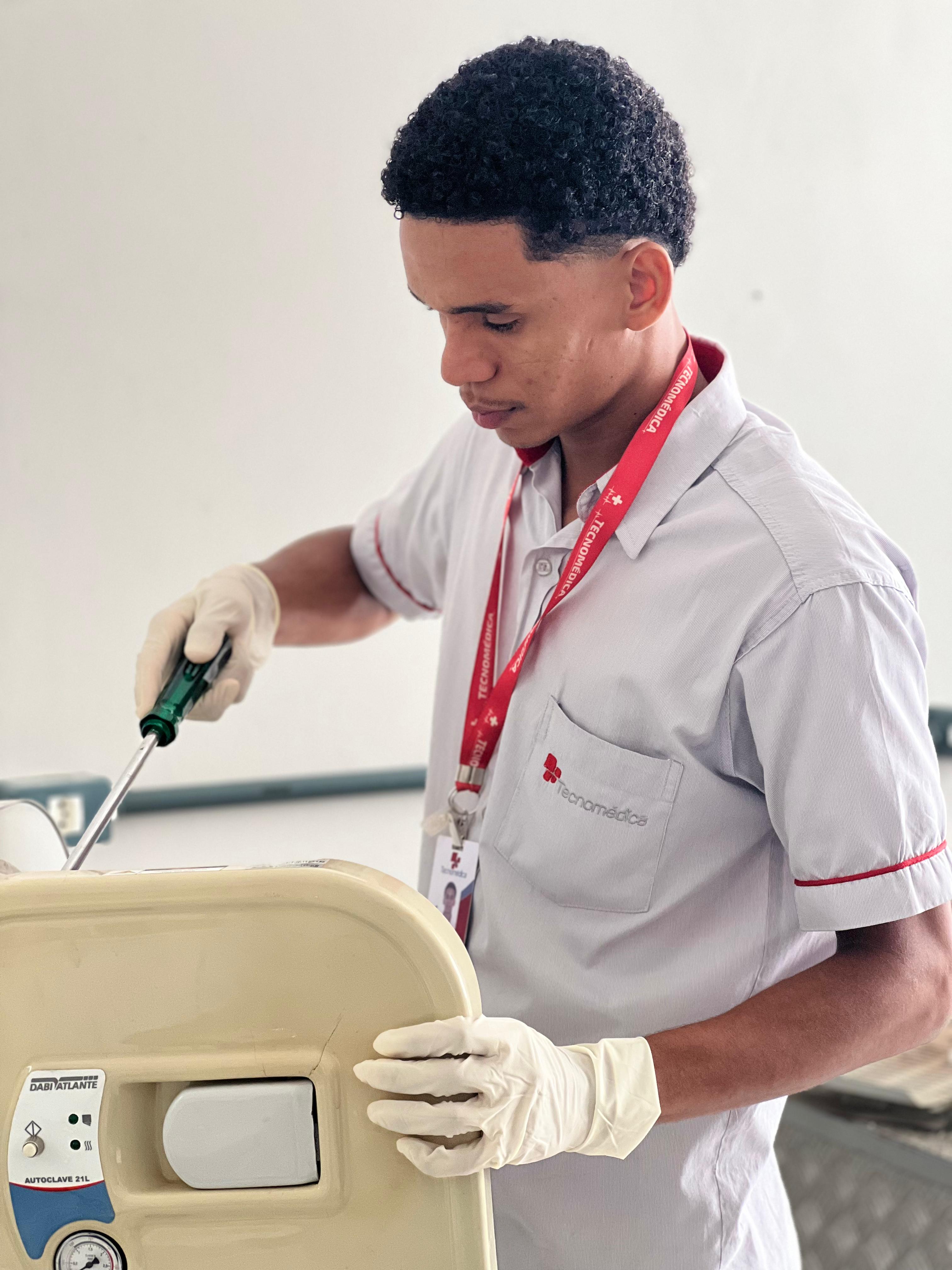 tecnico-manutencao-veterinario